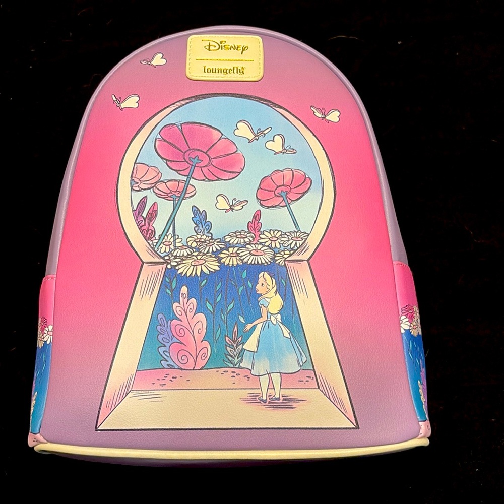 Alice and Wonder Wonderland Loungefly Mini backpack NWT
